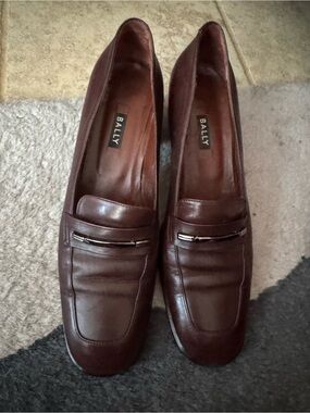 Vintage Bally Brown Leather Low Block Heel Loafer